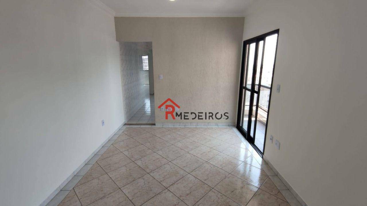 Apartamento à venda com 2 quartos, 70m² - Foto 3