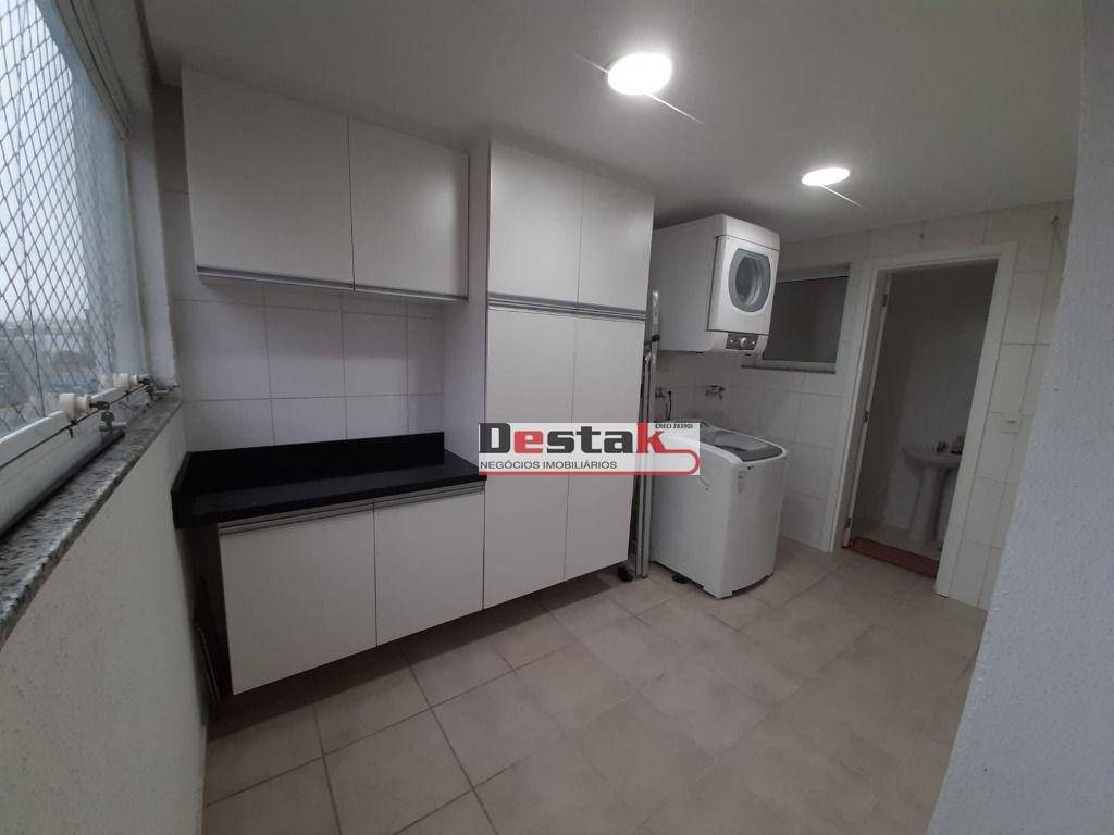 Apartamento à venda com 3 quartos, 158m² - Foto 12