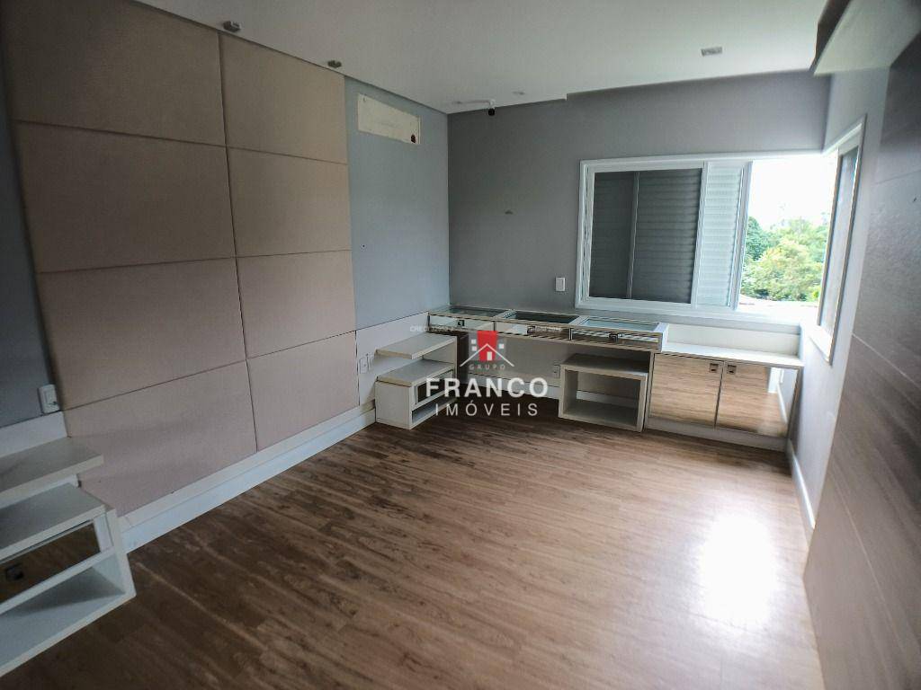 Casa de Condomínio à venda com 3 quartos, 400m² - Foto 40