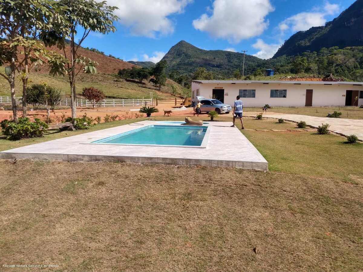 Chácara à venda com 2 quartos, 96800m² - Foto 1