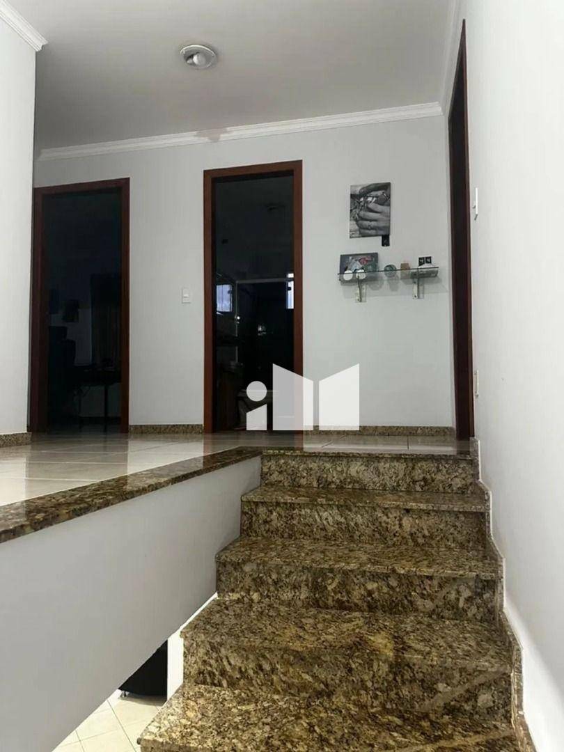 Casa à venda com 3 quartos, 160m² - Foto 9