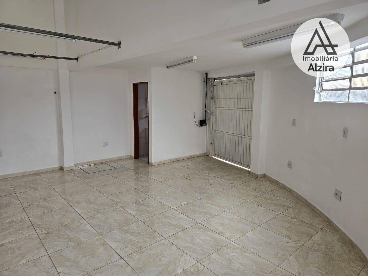 Loja-Salão para alugar, 60m² - Foto 4