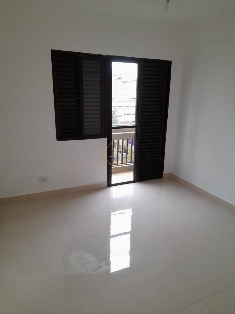 Apartamento à venda com 3 quartos, 133m² - Foto 9