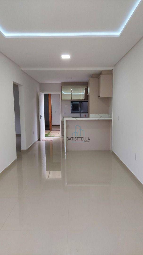 Casa à venda com 2 quartos, 74m² - Foto 11