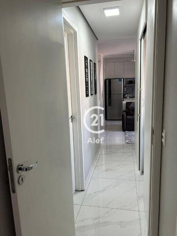 Apartamento à venda com 2 quartos, 72m² - Foto 26