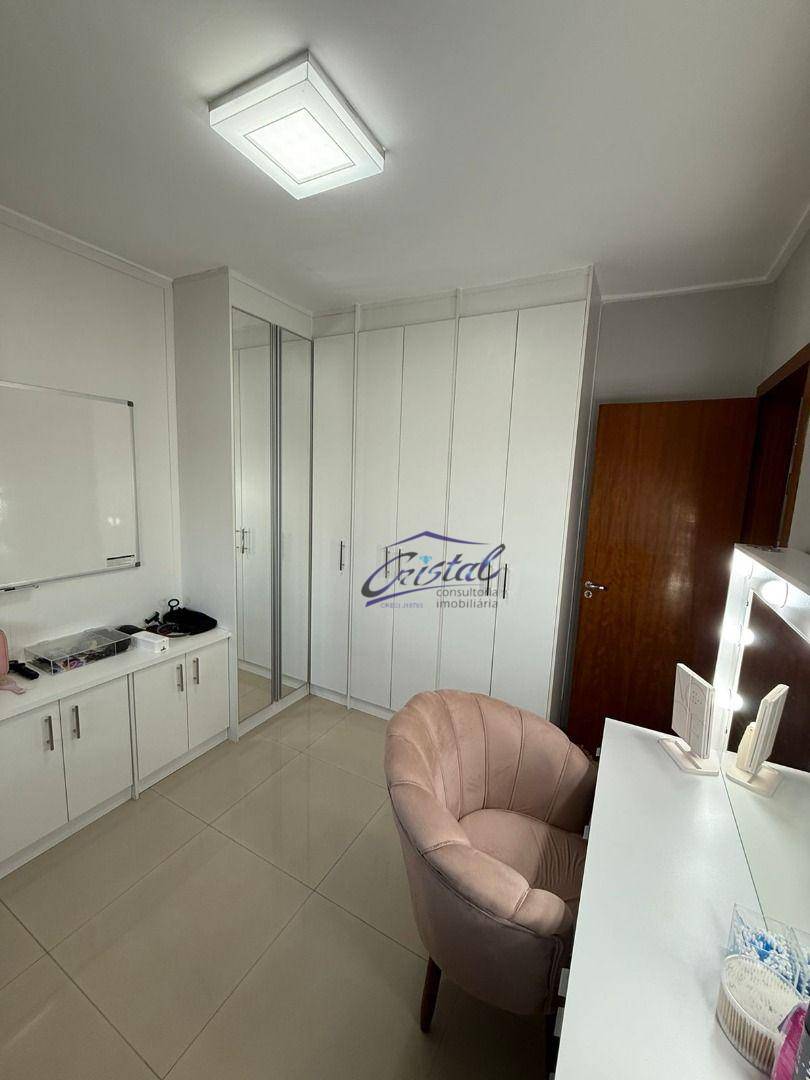 Apartamento à venda com 3 quartos, 135m² - Foto 30