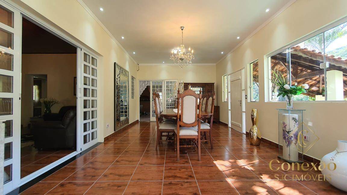 Casa, 4 quartos, 22000 m² - Foto 3