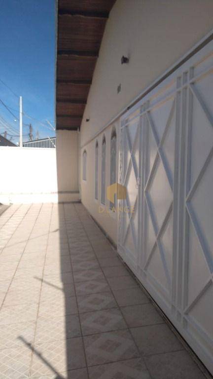 Casa à venda com 4 quartos, 250m² - Foto 1