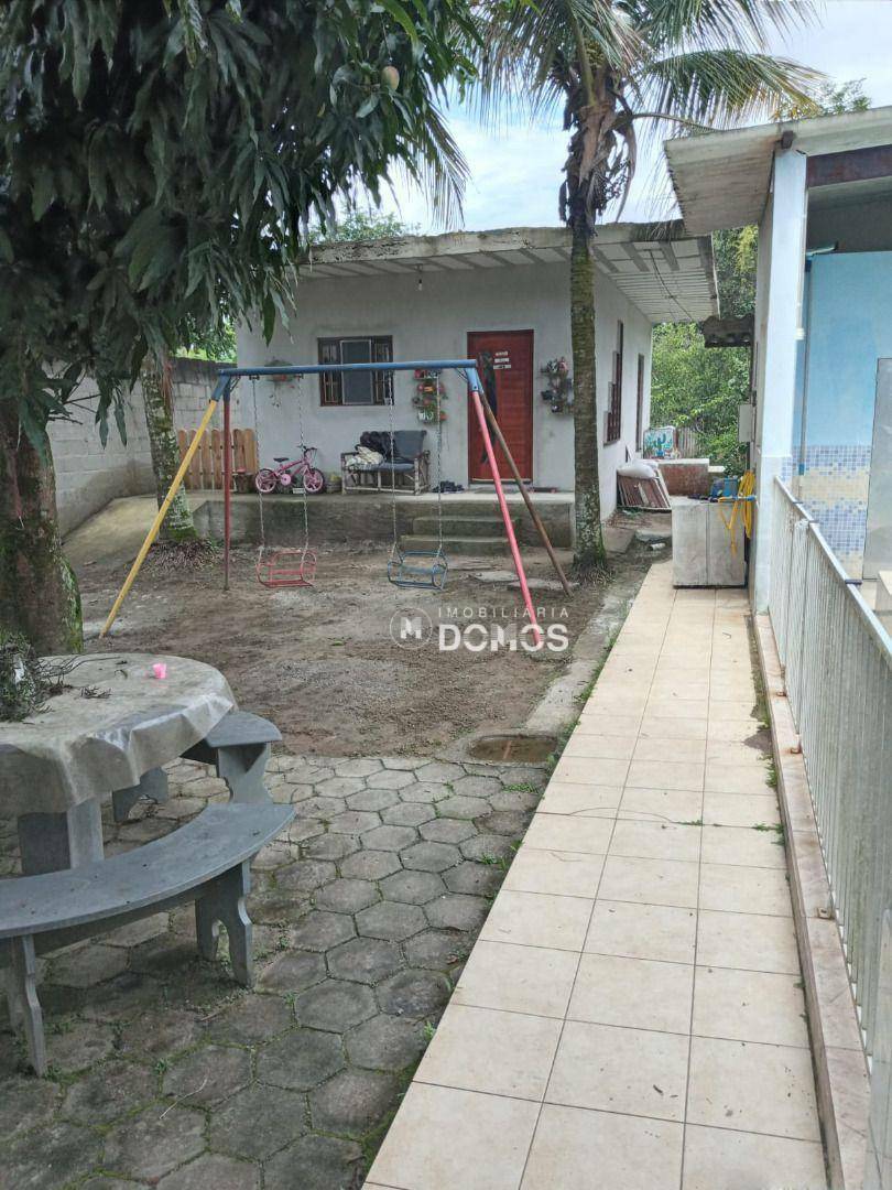 Chácara à venda com 4 quartos, 189m² - Foto 8