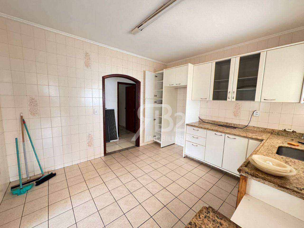 Casa de Condomínio à venda com 3 quartos, 249m² - Foto 15