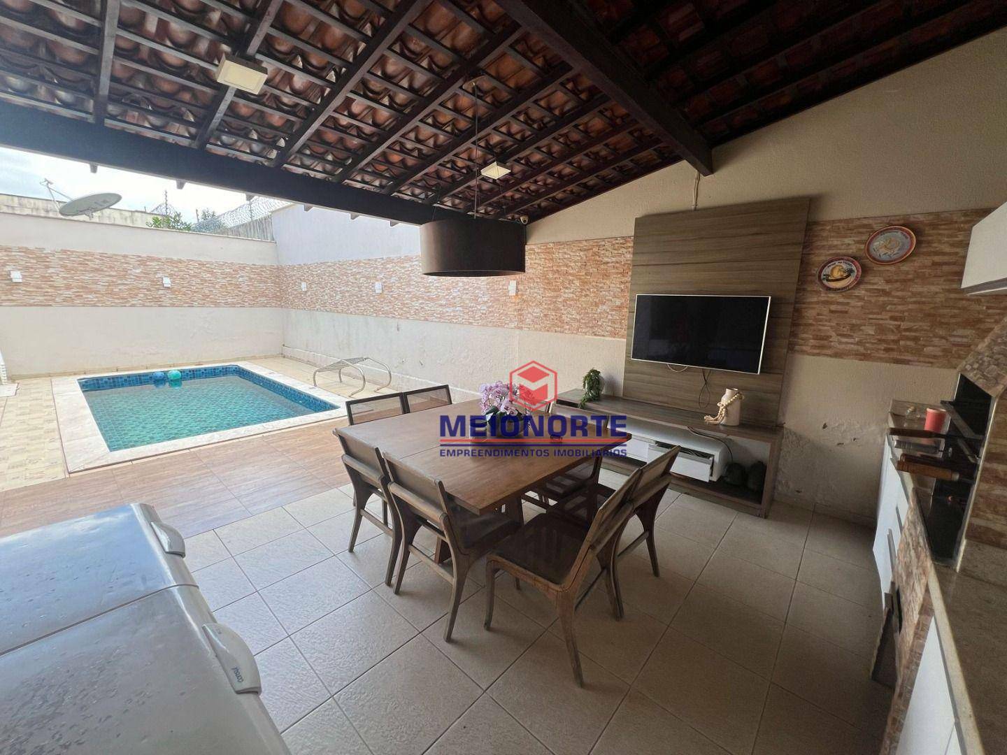 Casa de Condomínio à venda com 4 quartos, 255m² - Foto 3