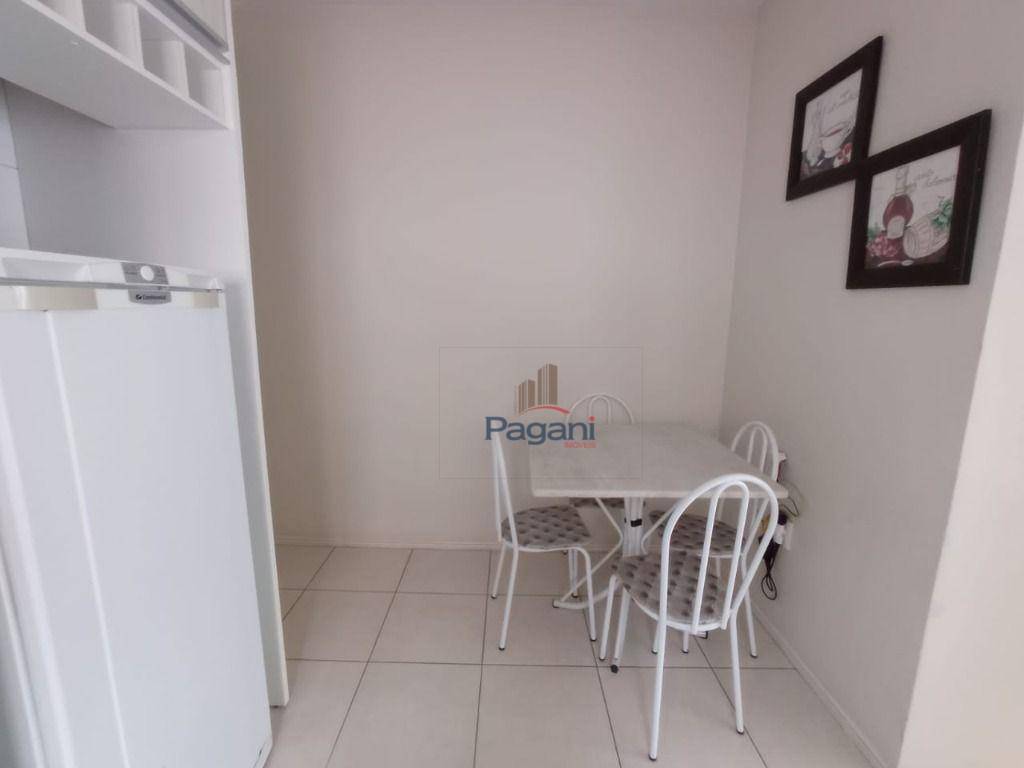 Apartamento à venda com 2 quartos, 64m² - Foto 7