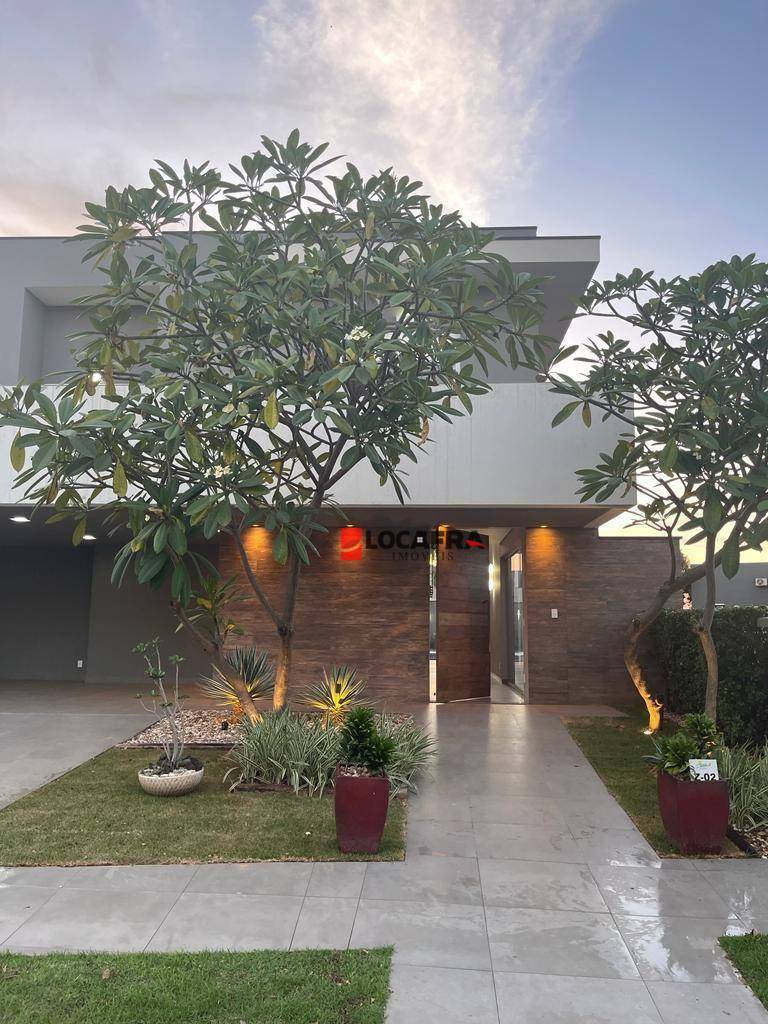 Casa de Condomínio à venda com 4 quartos, 410m² - Foto 3