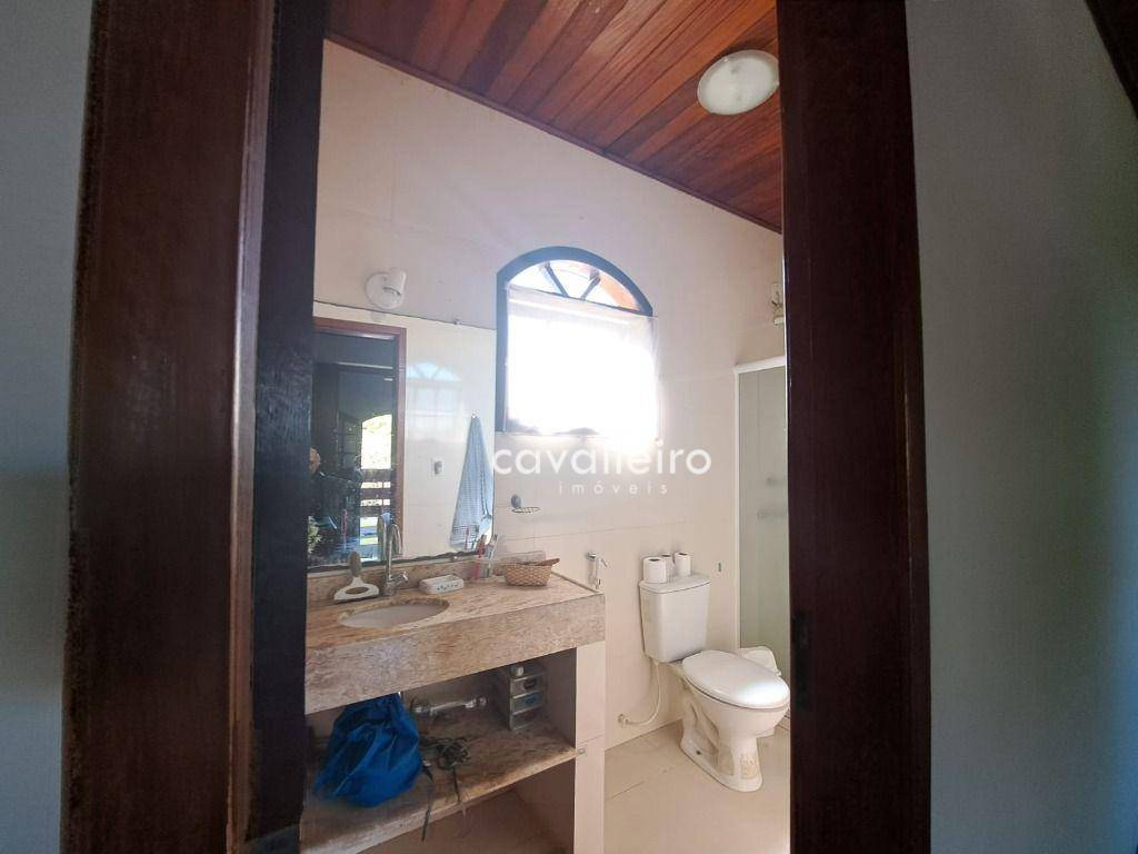 Casa à venda com 5 quartos, 214m² - Foto 23