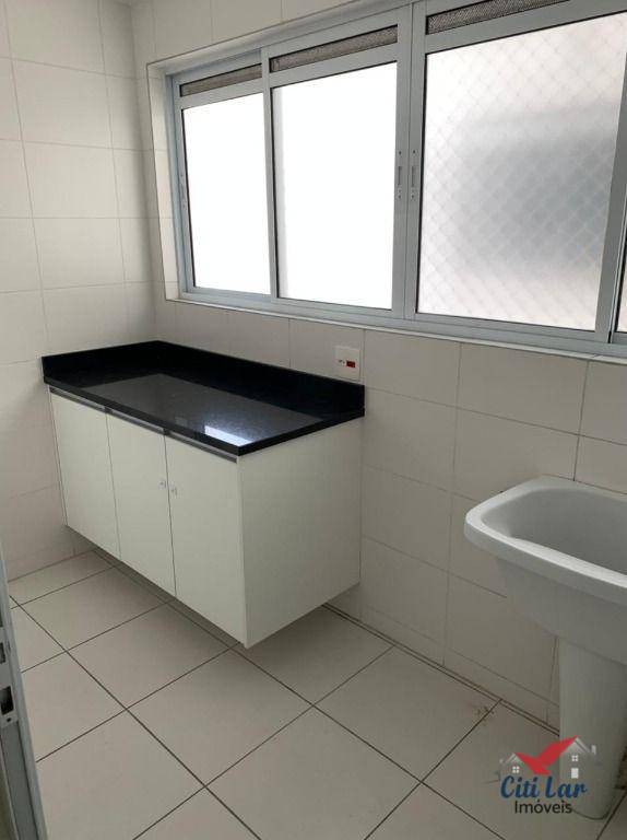 Apartamento à venda com 3 quartos, 135m² - Foto 13