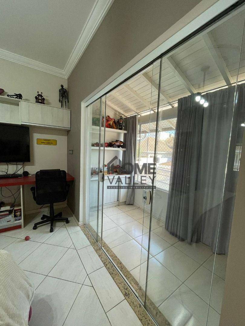 Casa de Condomínio à venda com 3 quartos, 354m² - Foto 39