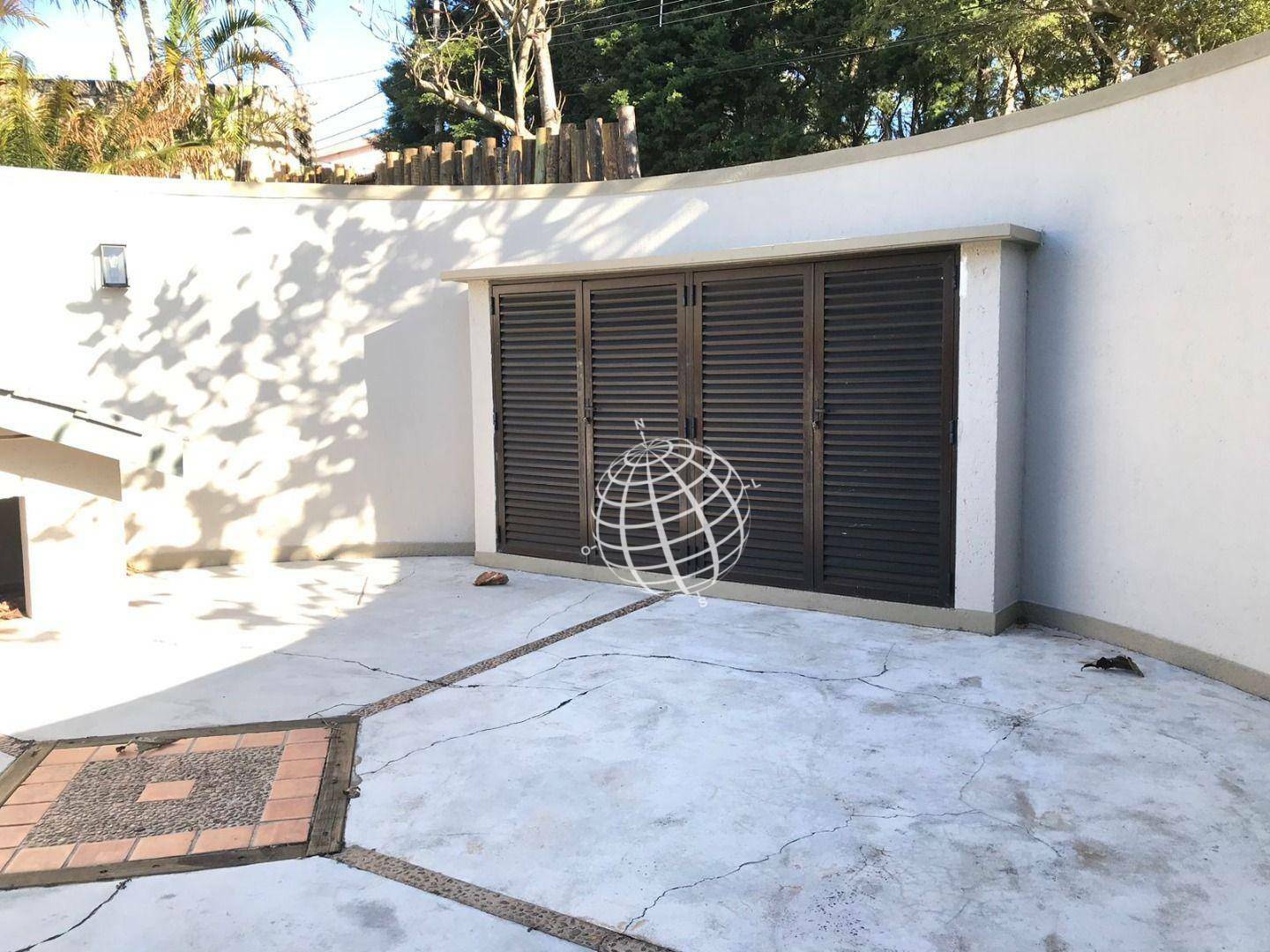 Casa de Condomínio à venda e aluguel com 3 quartos, 290m² - Foto 40