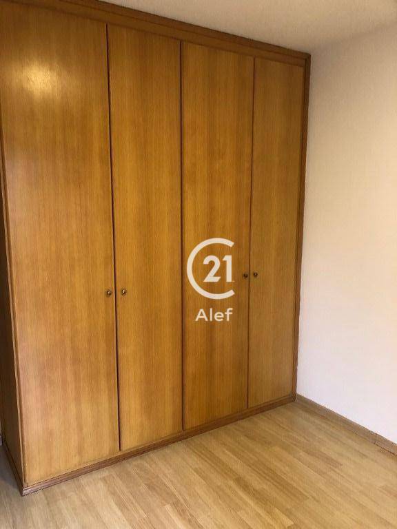 Apartamento para alugar com 3 quartos, 110m² - Foto 9