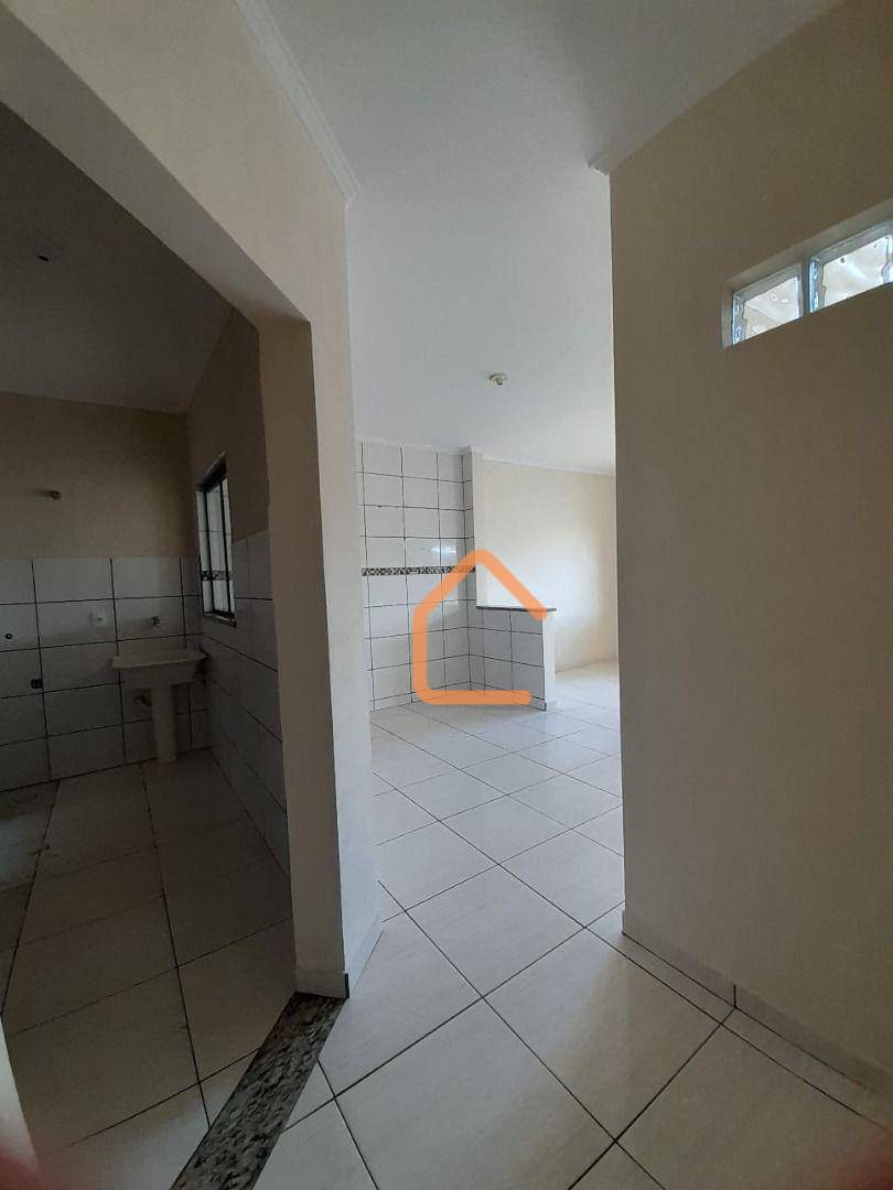 Apartamento à venda com 2 quartos, 61m² - Foto 4