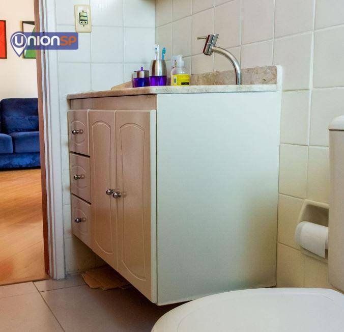 Apartamento à venda com 2 quartos, 63m² - Foto 13