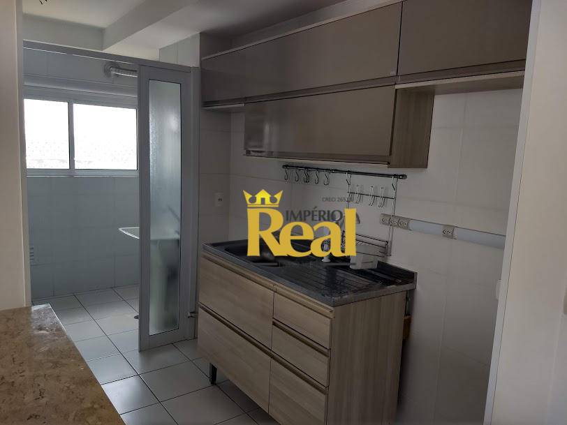 Apartamento à venda com 3 quartos, 60m² - Foto 2