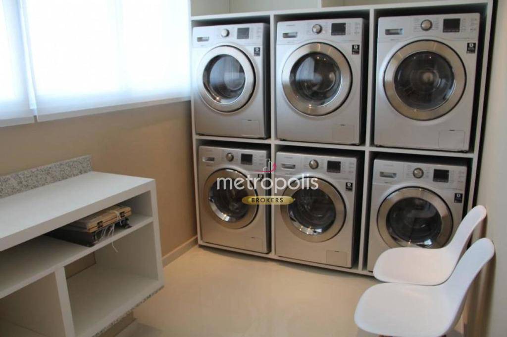 Apartamento à venda com 1 quarto, 42m² - Foto 17