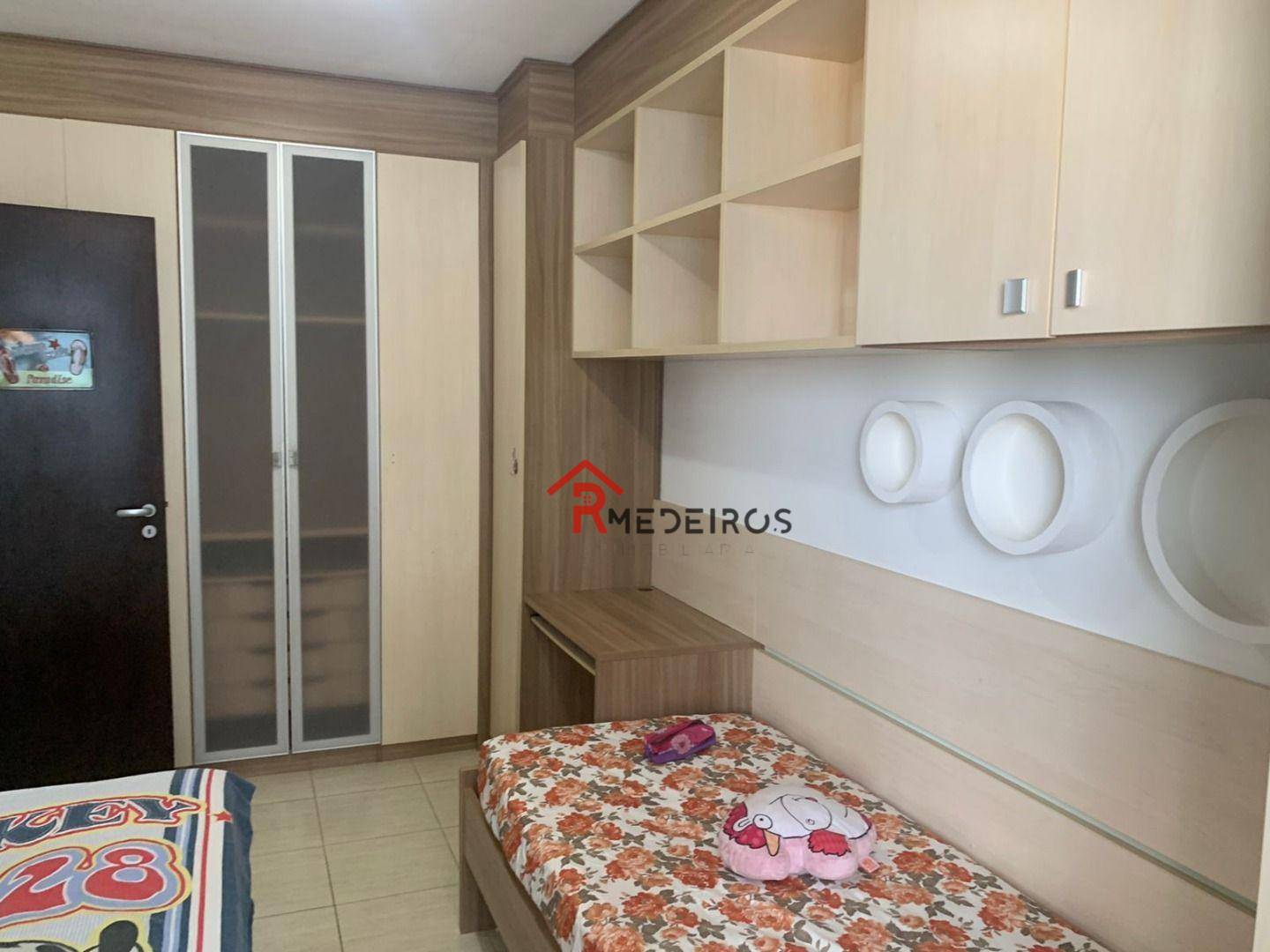 Apartamento para alugar com 3 quartos, 136m² - Foto 23