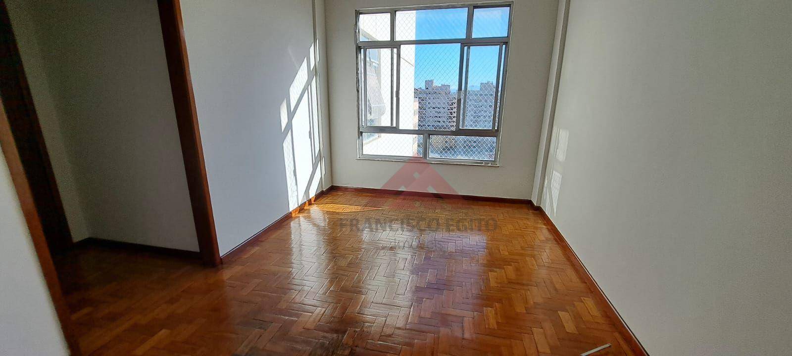 Apartamento para alugar com 2 quartos, 72m² - Foto 3