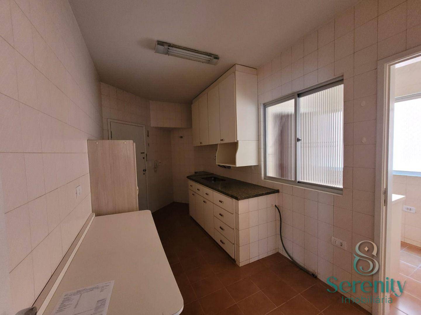 Apartamento para alugar com 3 quartos, 90m² - Foto 3