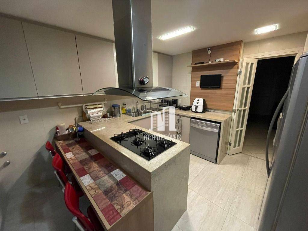 Casa de Condomínio à venda com 4 quartos, 200m² - Foto 4