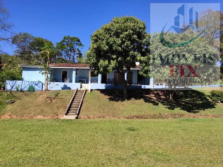 Fazenda à venda com 3 quartos, 281m² - Foto 1