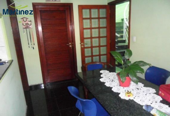 Sobrado à venda com 4 quartos, 283m² - Foto 32