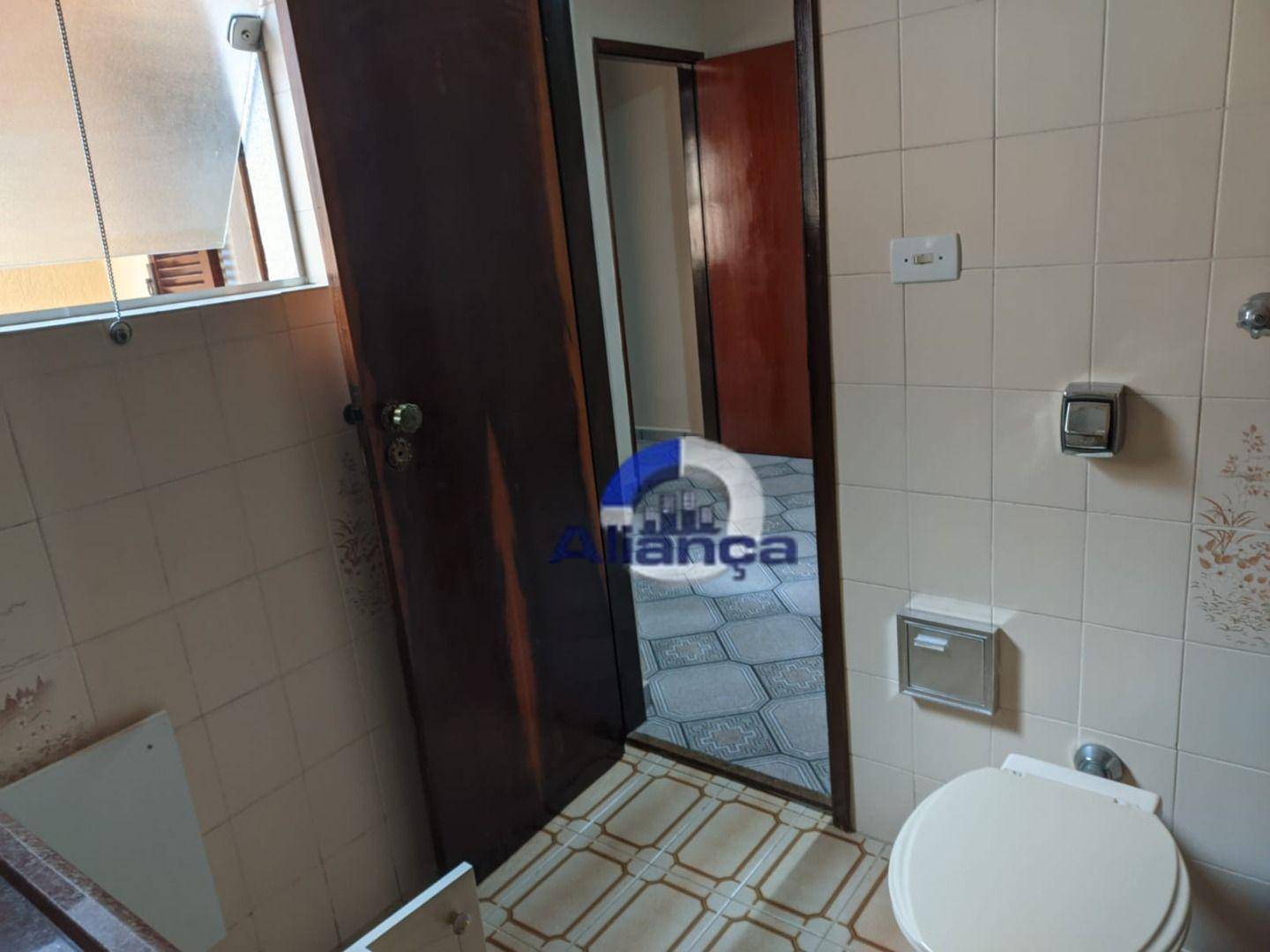 Sobrado à venda e aluguel com 3 quartos, 165m² - Foto 15