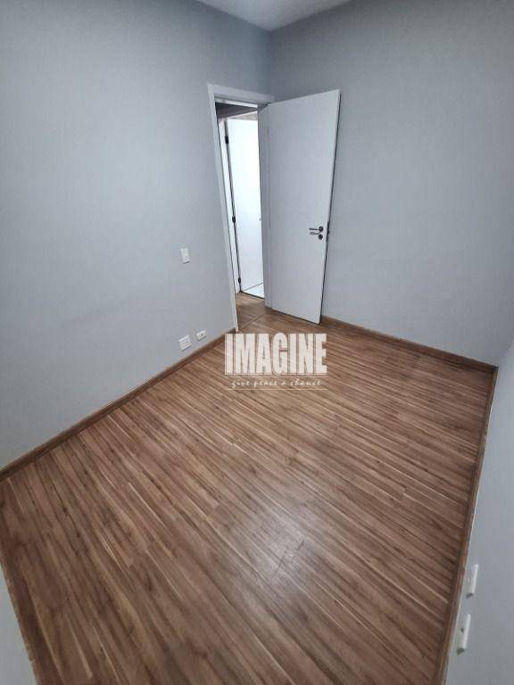 Apartamento à venda com 2 quartos, 48m² - Foto 14