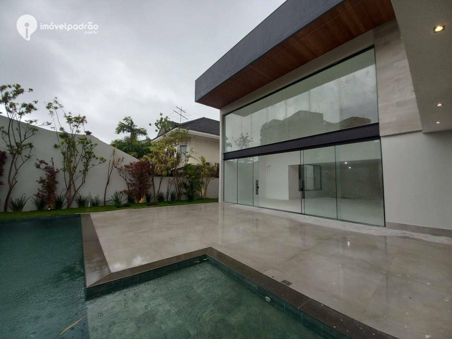 Casa à venda com 6 quartos, 860m² - Foto 5