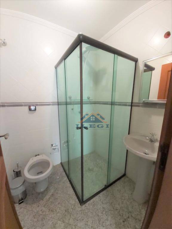 Casa de Condomínio à venda com 4 quartos, 500m² - Foto 50