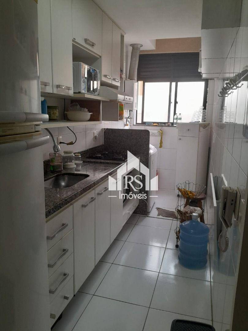 Apartamento à venda com 2 quartos, 70m² - Foto 8