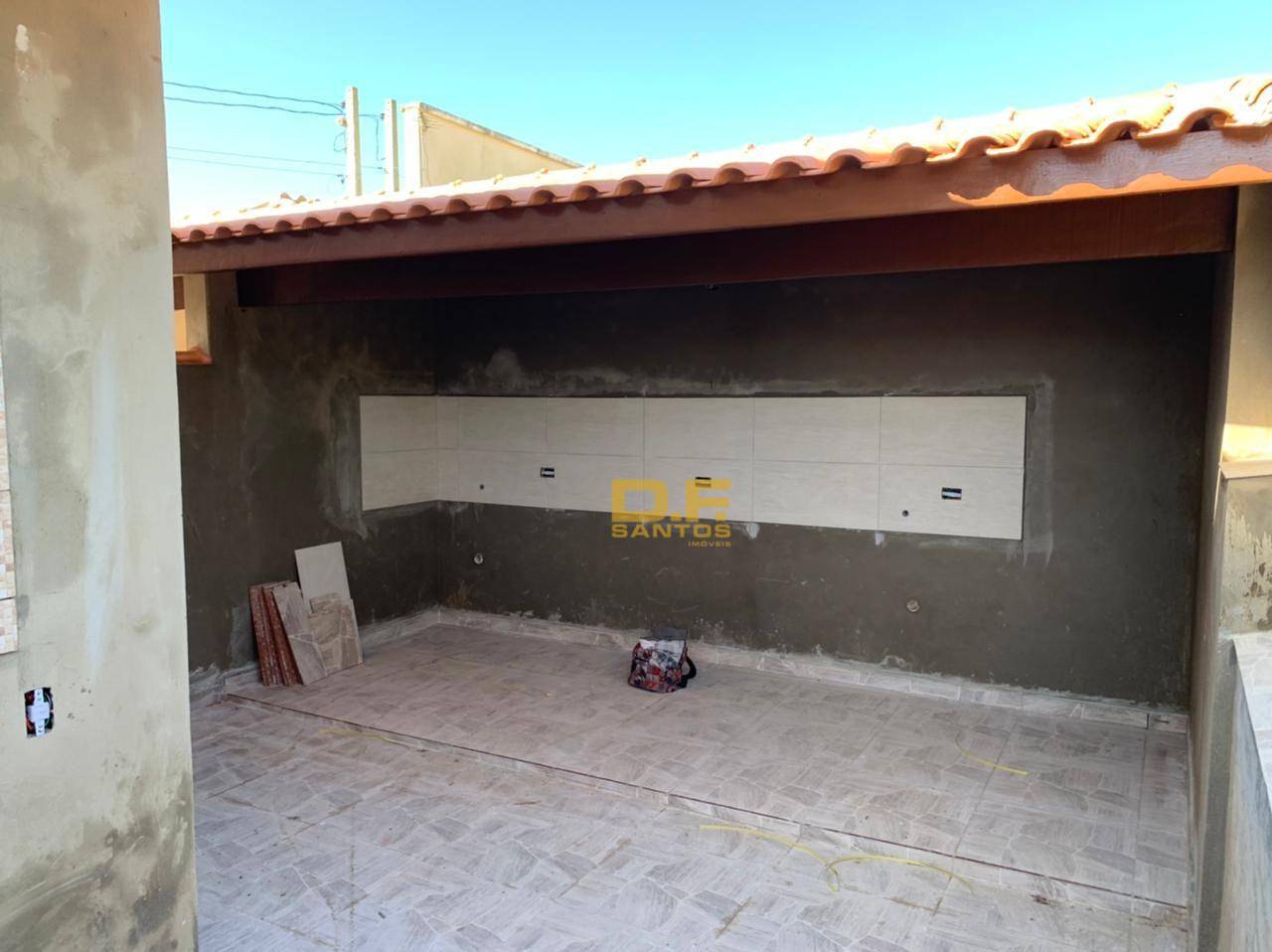 Casa à venda com 2 quartos, 1m² - Foto 5