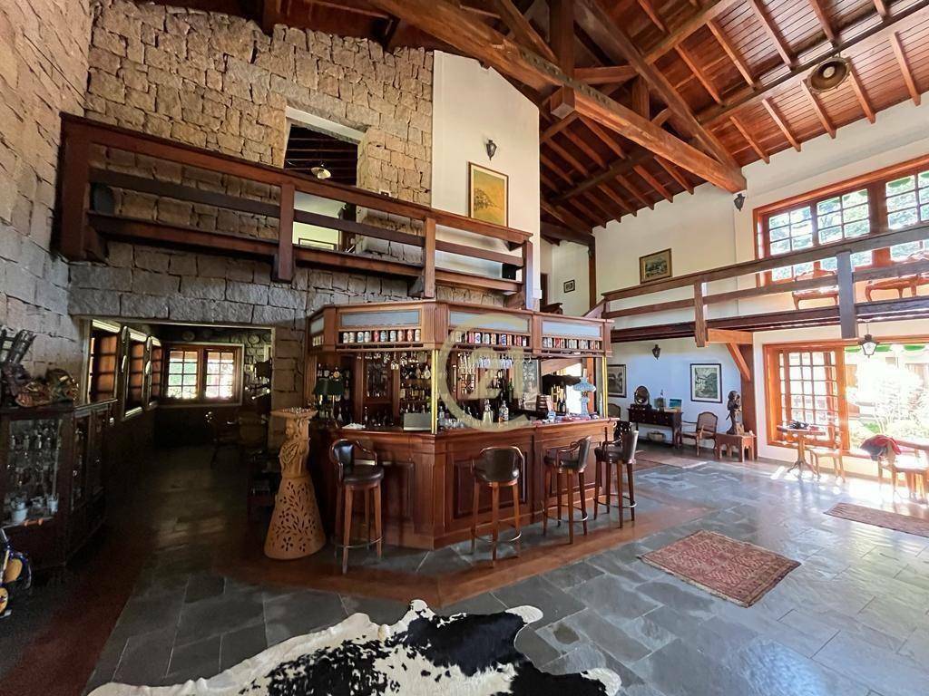 Haras e Área Rural Padrão à venda com 16 quartos, 2400m² - Foto 4