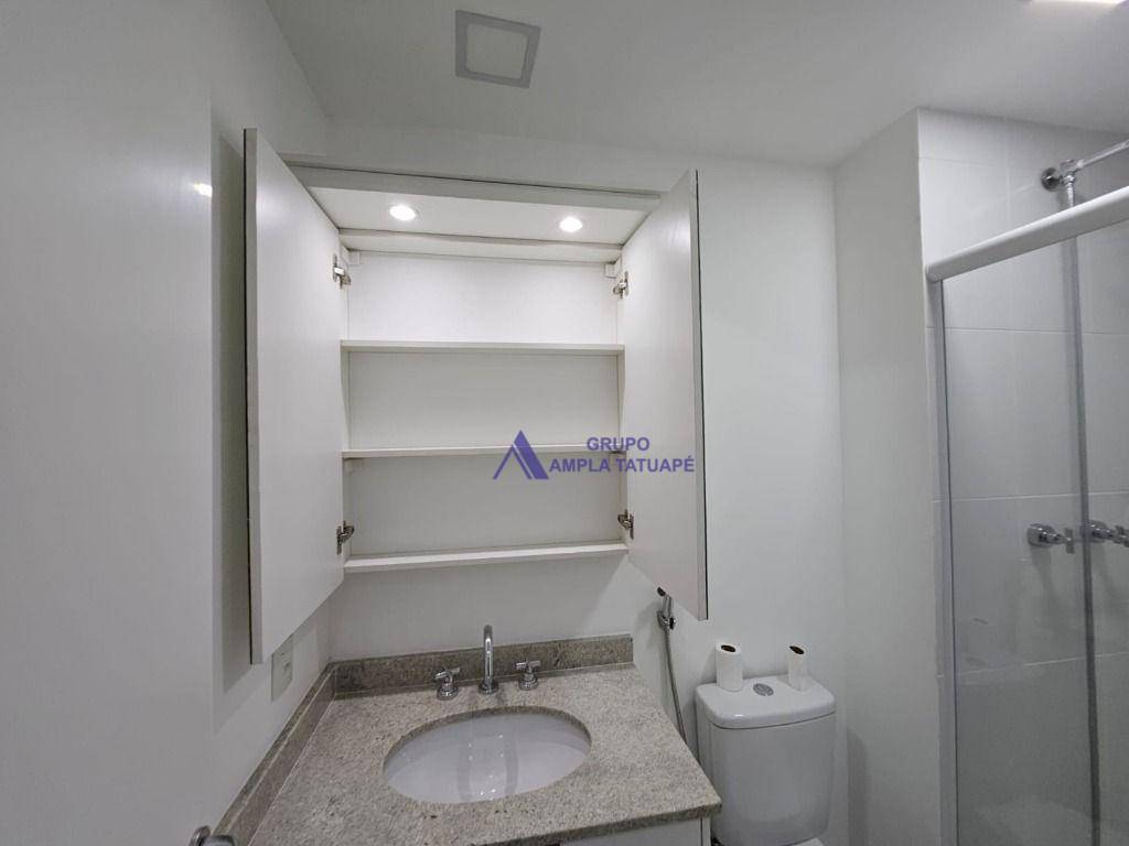 Apartamento para alugar com 3 quartos, 81m² - Foto 13