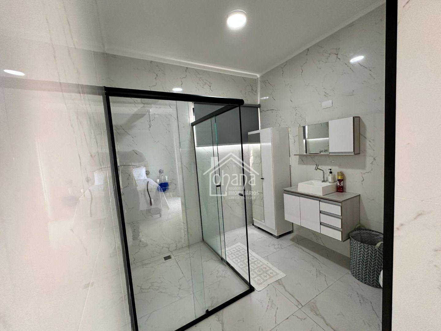 Casa à venda com 4 quartos, 246m² - Foto 33