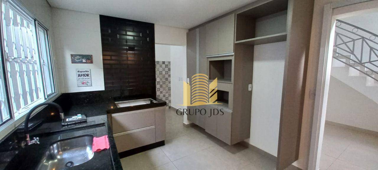 Sobrado à venda com 3 quartos, 200m² - Foto 6