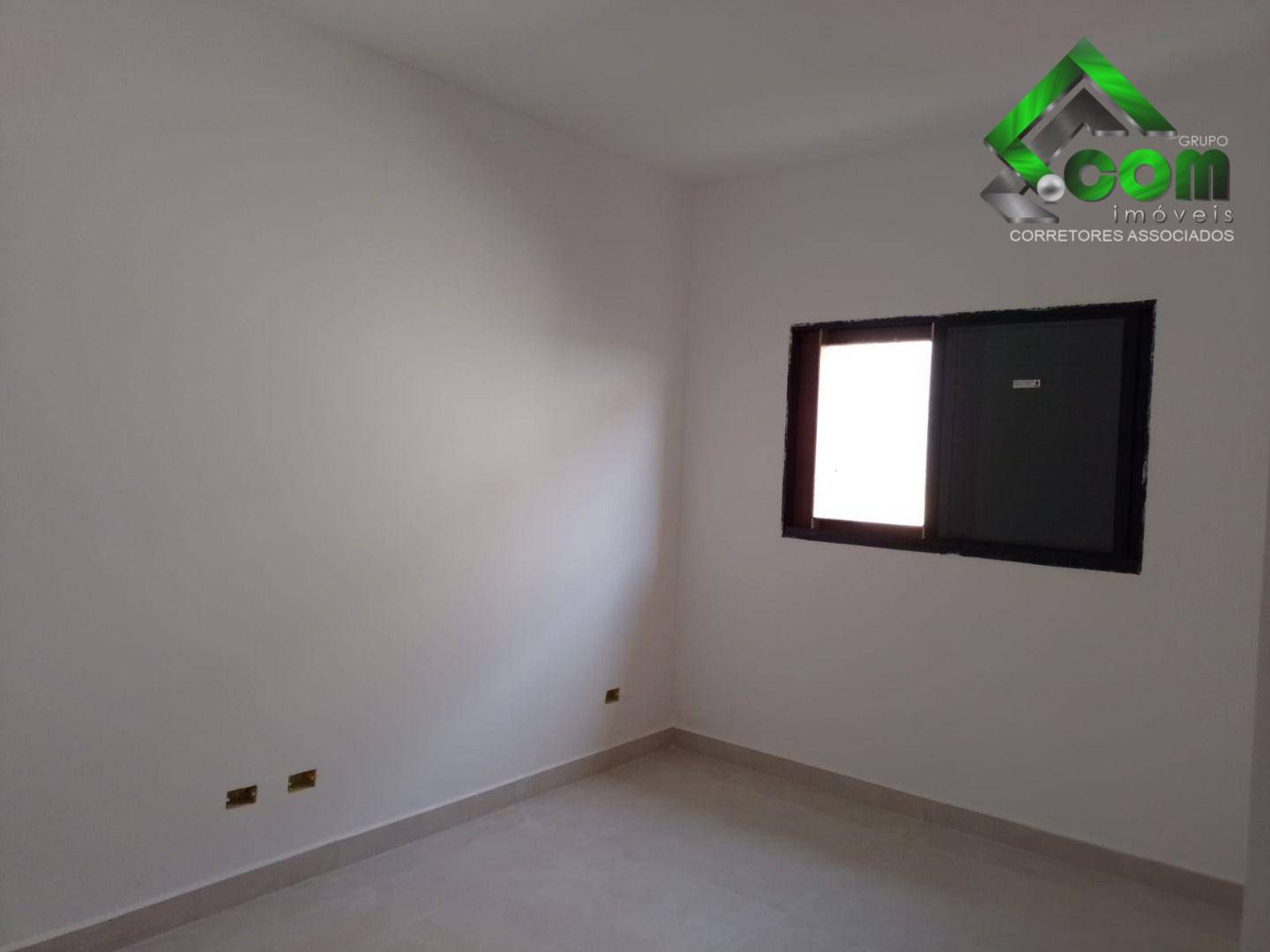 Casa à venda com 3 quartos, 93m² - Foto 13