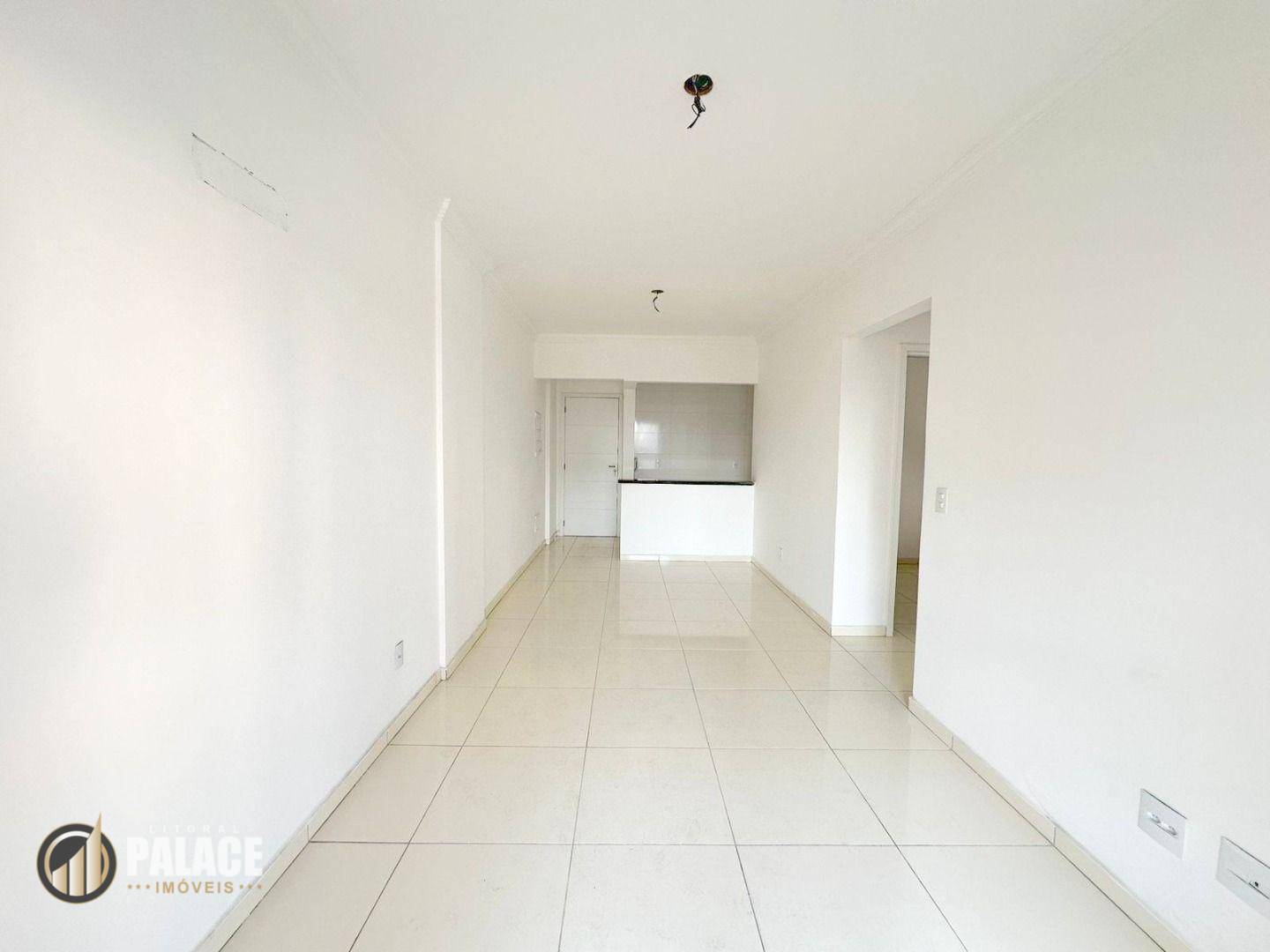 Apartamento à venda com 2 quartos, 77m² - Foto 3