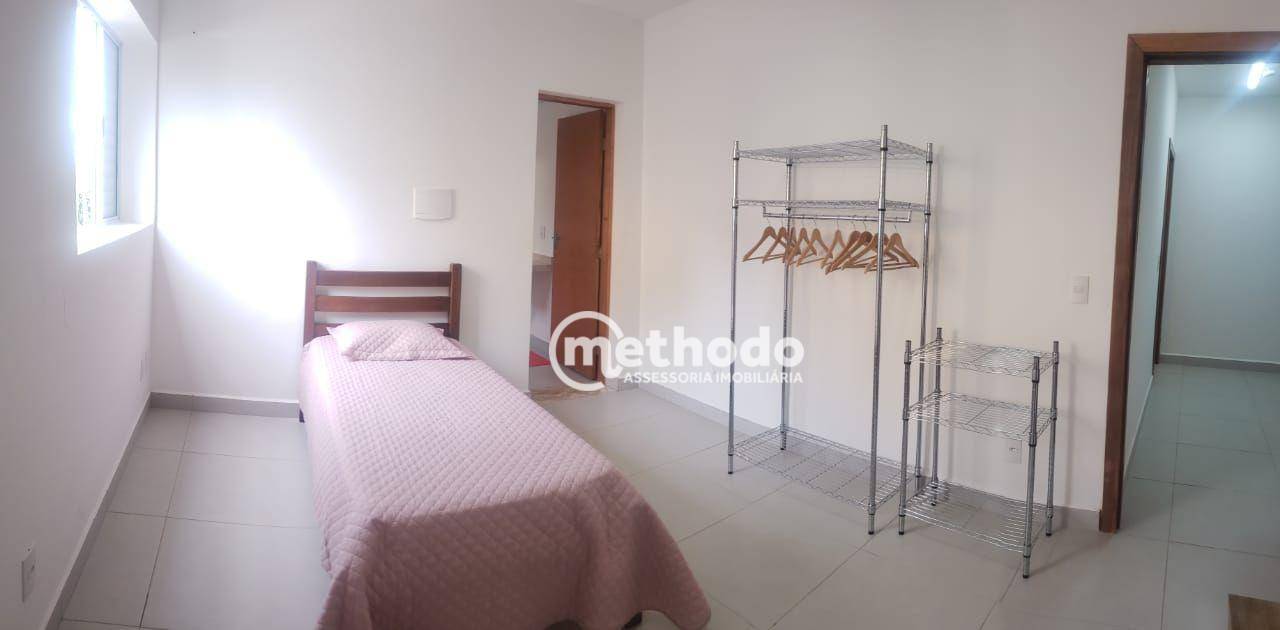 Casa à venda com 11 quartos, 390m² - Foto 14