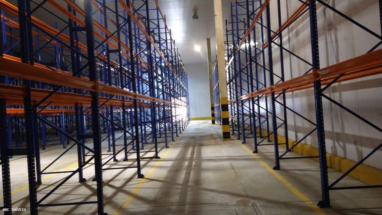 Depósito-Galpão-Armazém para alugar com 1 quarto, 11000m² - Foto 11