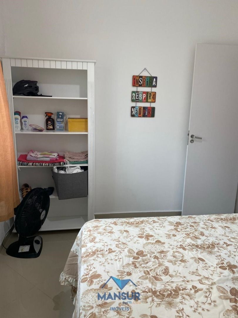 Casa à venda com 2 quartos, 100m² - Foto 23