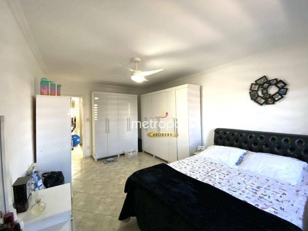 Sobrado à venda com 3 quartos, 241m² - Foto 35