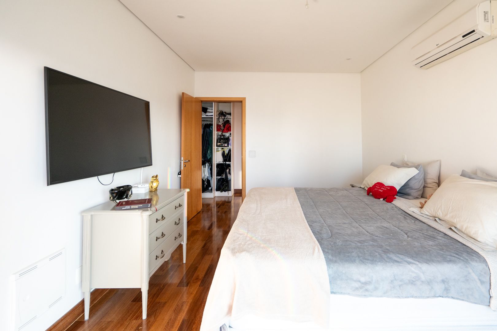 Apartamento à venda com 4 quartos, 280m² - Foto 20