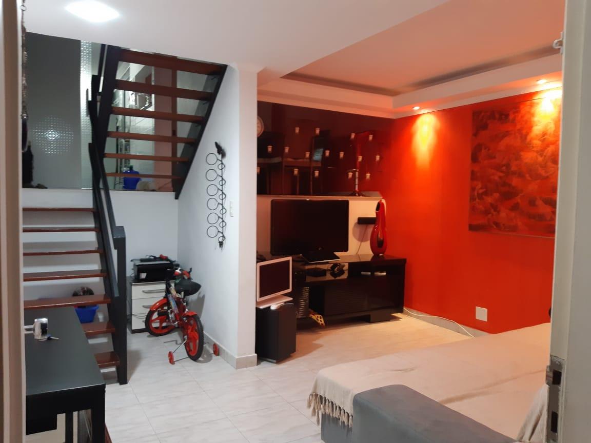 Casa de Condomínio à venda com 2 quartos, 107m² - Foto 1